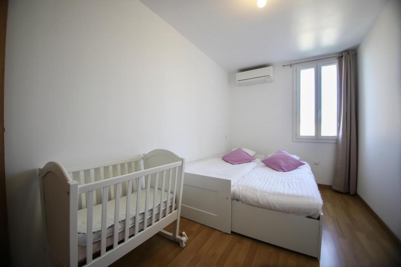 Eyragues Maison Tendance Avec Jardin, Centre Village, Alpilles, Familles מראה חיצוני תמונה